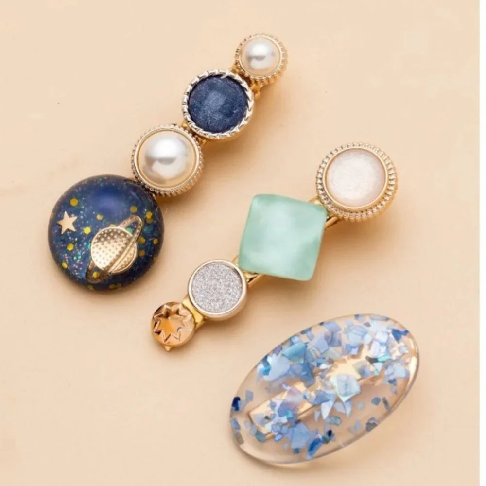 3 for $35 /3 pieces hairpin with artificial pearl.